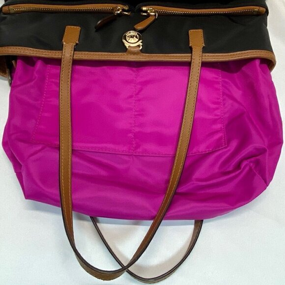 Michael Kors Black and Brown Nylon Kempton Large Pocket Tote GUC - Picture 13 of 16